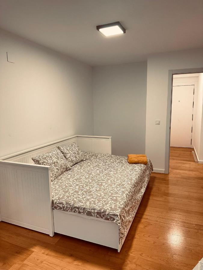 Ferienwohnung Apartamento De Lucerito Jaca Exterior foto