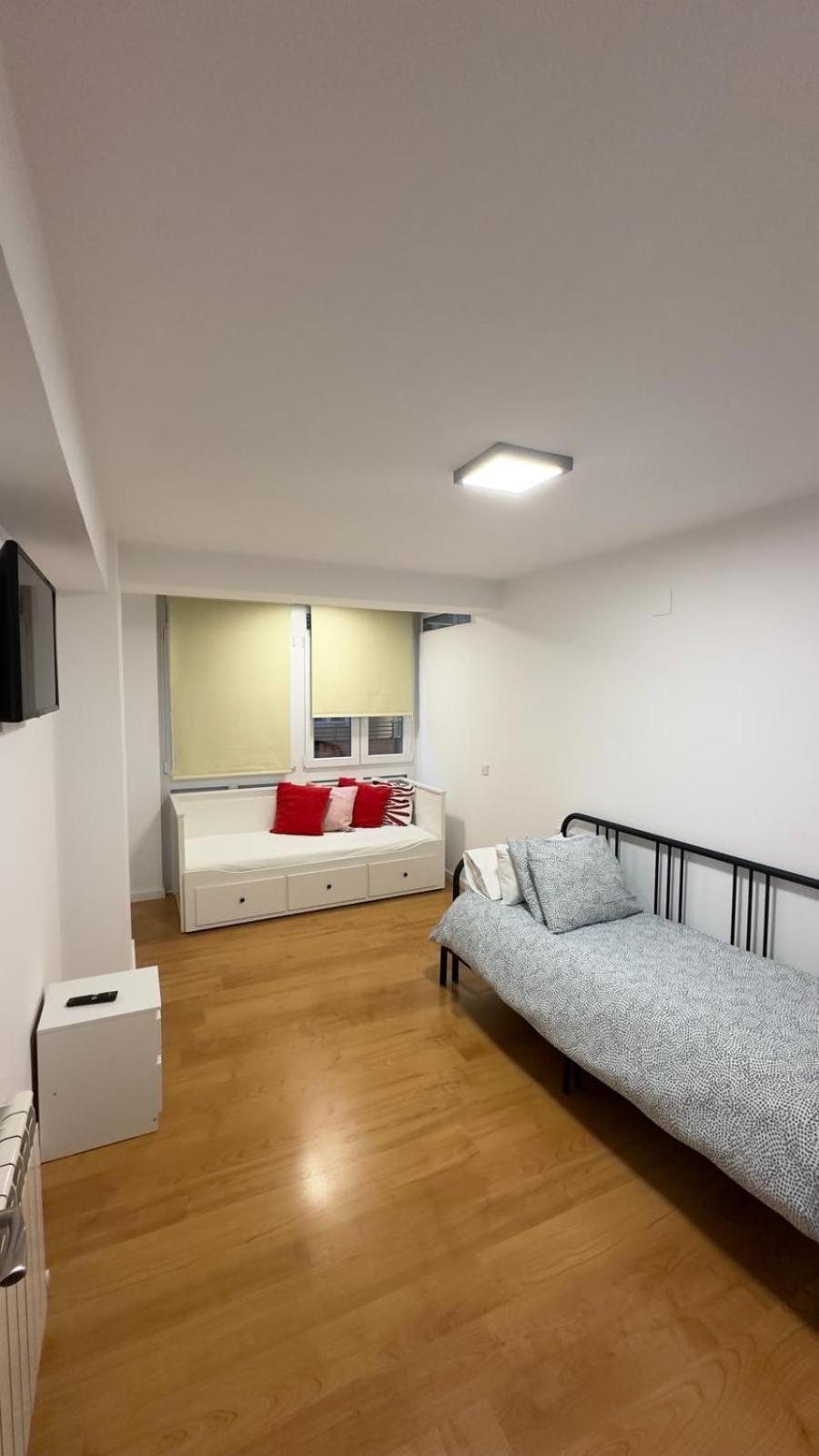 Ferienwohnung Apartamento De Lucerito Jaca Exterior foto